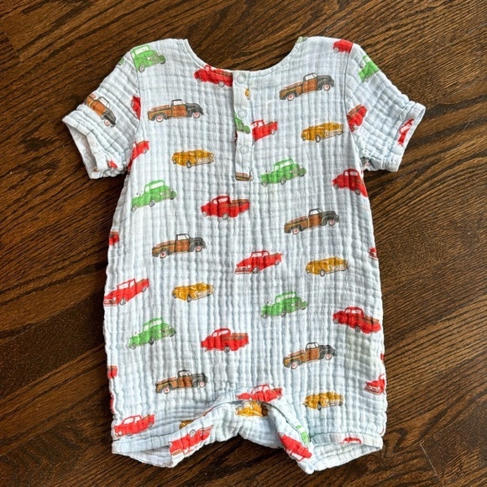 Angel Dear 100% cars short romper with snaps